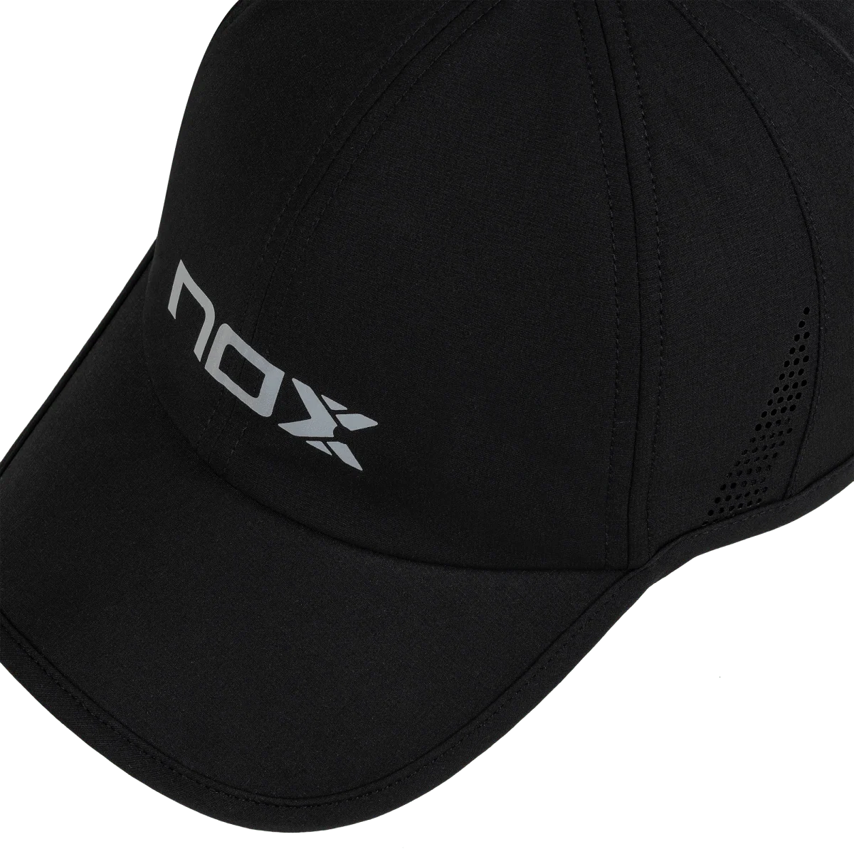 NOX GORRA NEGRA/BLANCA