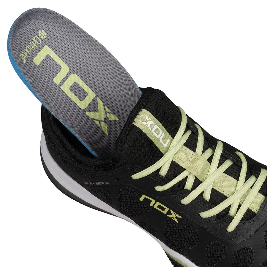 NOX TENIS DE PADEL NERBO BLACK/LIMA SUAVE