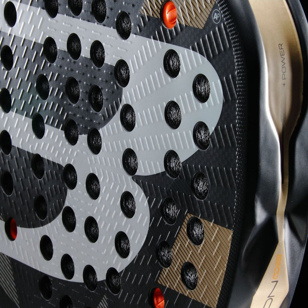 BULLPADEL, PALA PADEL NEURON 02 2026