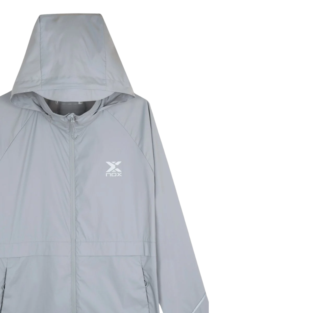 NOX CORTAVIENTOS LIGERO HOMBRE GRIS SUAVE