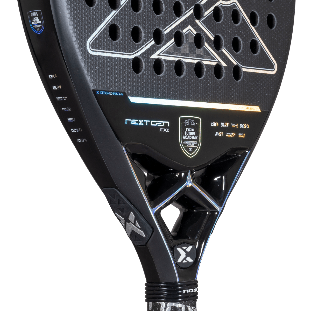 Pala NextGen Pro Attack 12K empuñadura